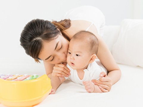 啟業(yè)家政 深耕龍崗月嫂市場(chǎng)，開拓深圳家政新局面